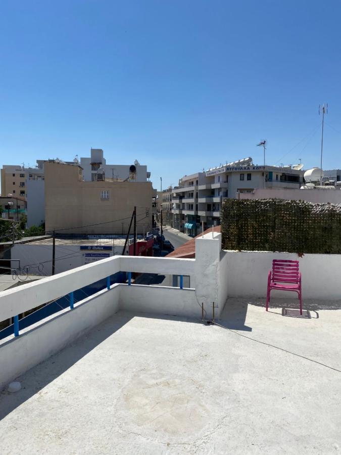 Hostel Past Or Tail Larnaca Zewnętrze zdjęcie